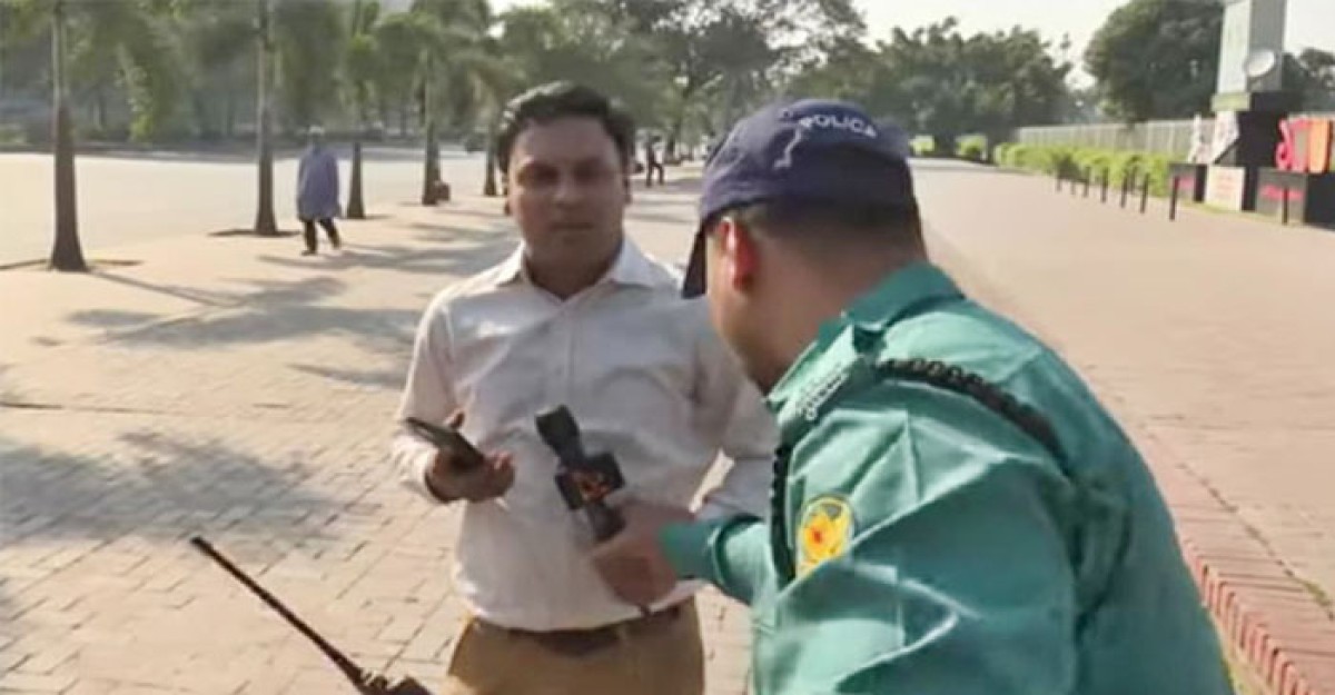 সাংবাদিক হেনস্তা: পুলিশ সদস্য ক্লোজড