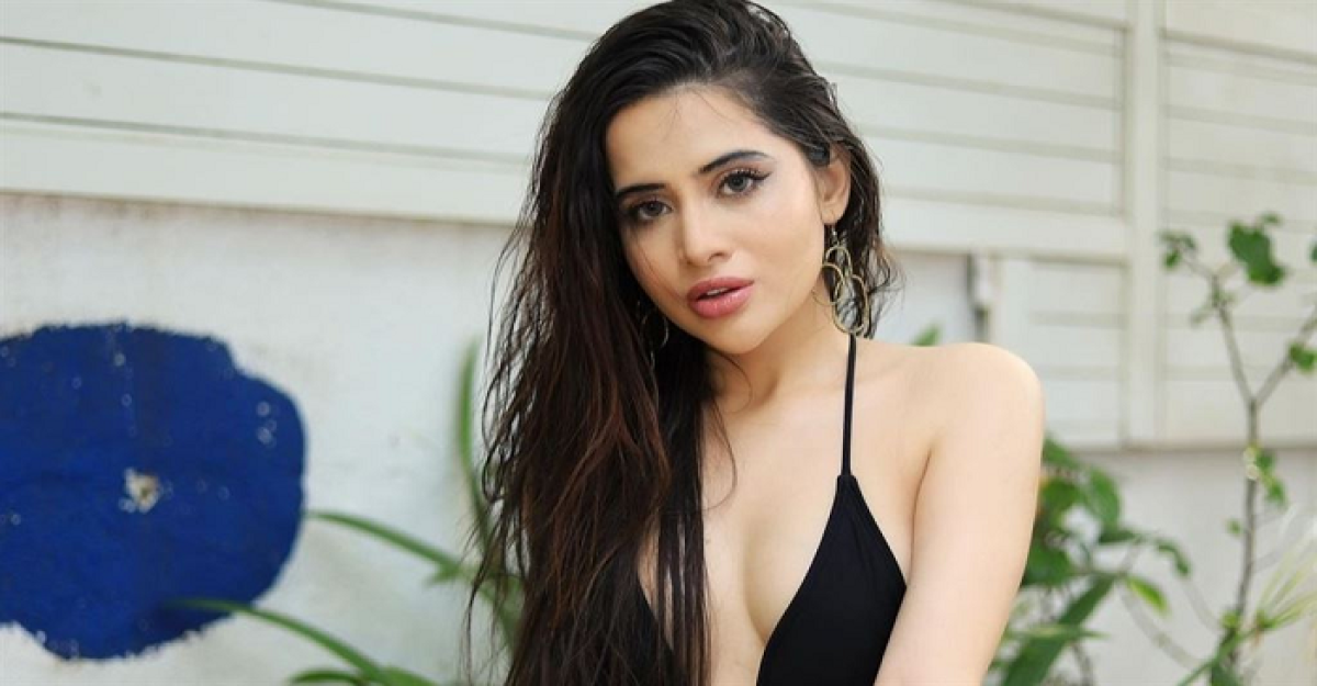 অশ্লীলতার দায়ে উরফির বিরুদ্ধে মামলা!