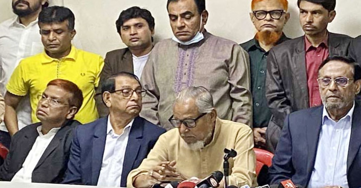 ইশরাকের বাসভবনে তল্লাশি-ভাঙচুরের অভিযোগ