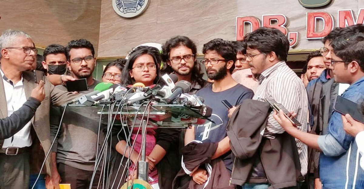 ‘তদন্তে ডিবির প্রচেষ্টায় আমরা সন্তুষ্ট’