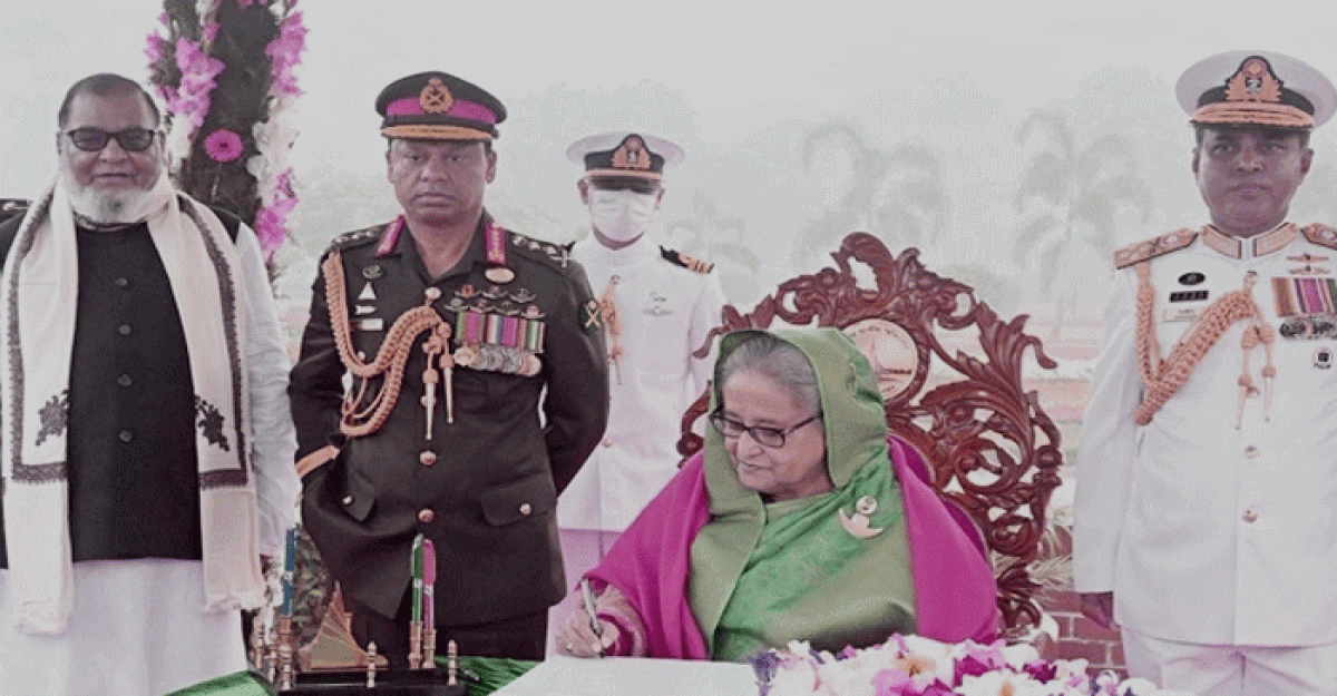 স্বাধীনতার আদর্শের পথ ধরেই অপ্রতিরোধ্য উন্নয়নের অগ্রযাত্রা