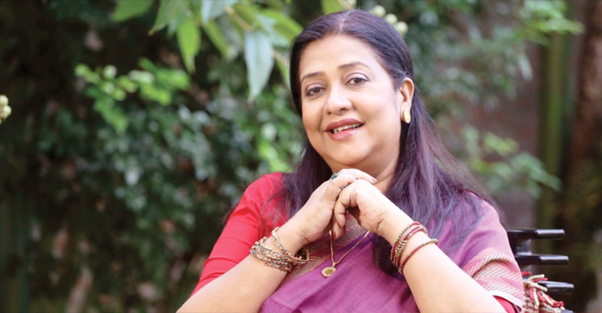 সিঁড়ি থেকে পড়ে আহত সুবর্ণা মুস্তফা