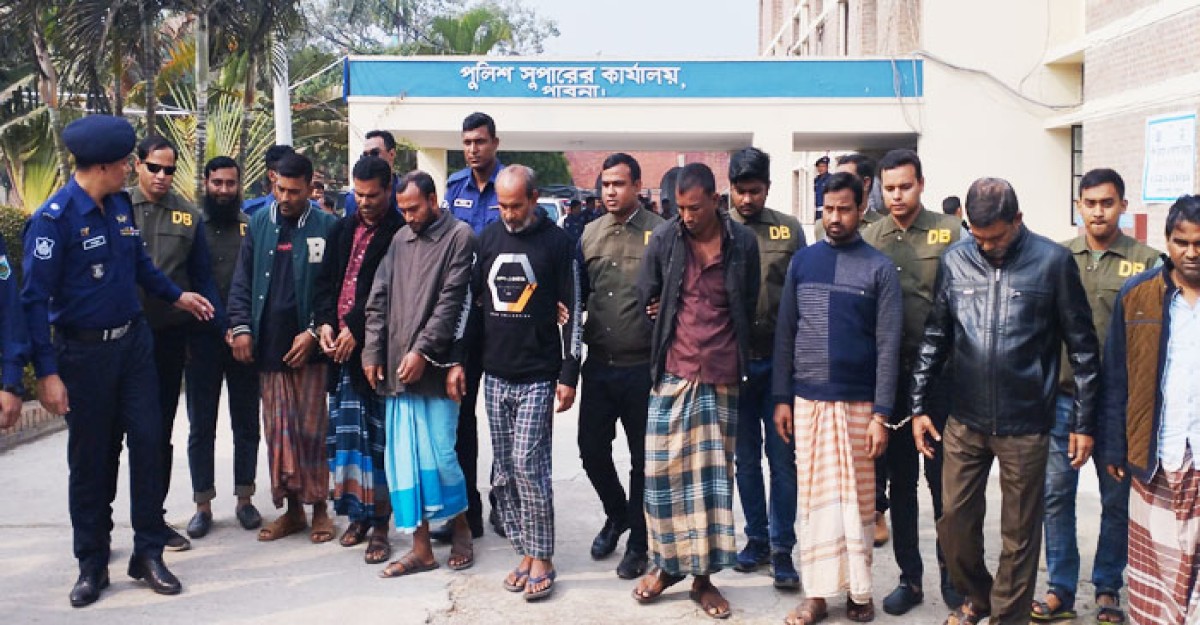 পাবনায় চোর চক্রের ৯ সদস্য গ্রেফতার