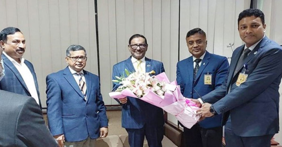 সিঙ্গাপুর গেলেন ওবায়দুল কাদের