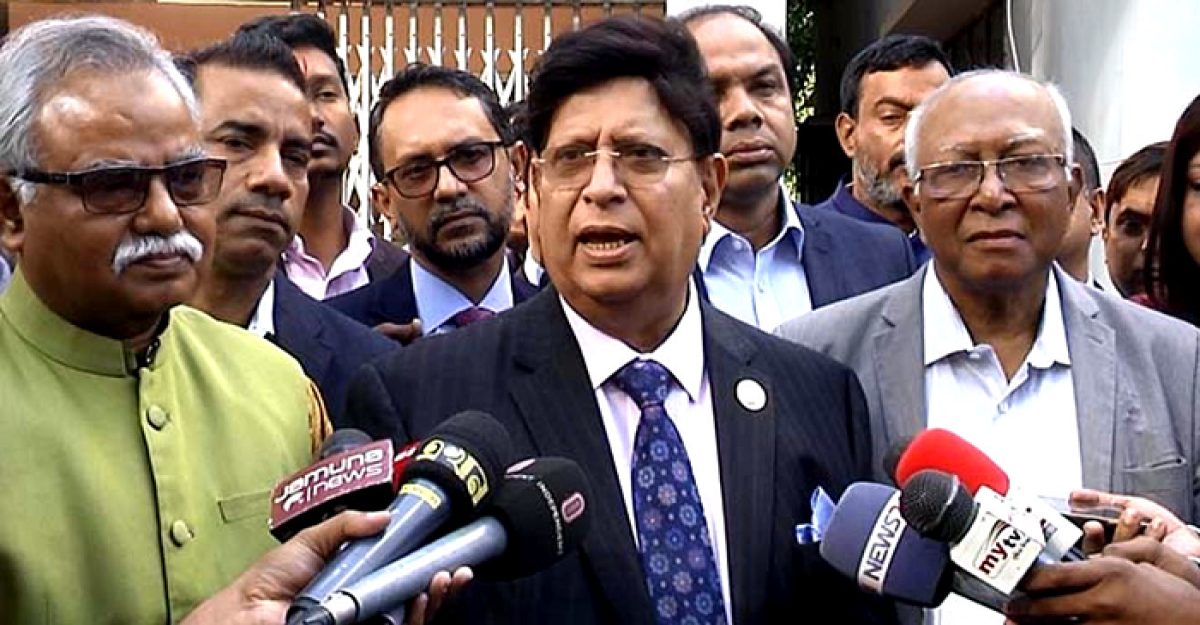 সবচেয়ে ভাল জ্ঞান বাঙালিদের, বিদেশিরা আহাম্মকের মতো: পররাষ্ট্রমন্ত্রী