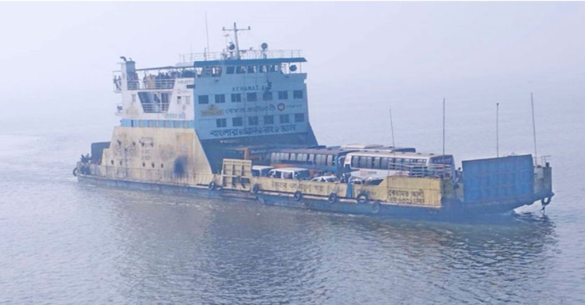 পাটুরিয়া-দৌলতদিয়ায় ফেরি চলাচল স্বাভাবিক