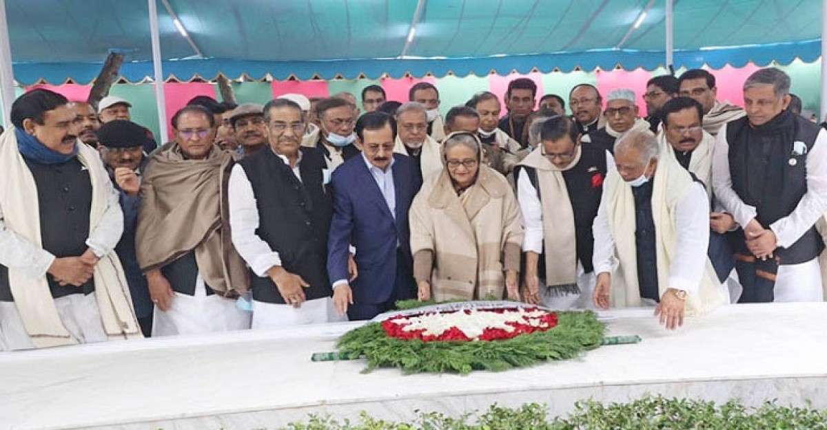 বঙ্গবন্ধুর সমাধিতে আ.লীগের শ্রদ্ধা