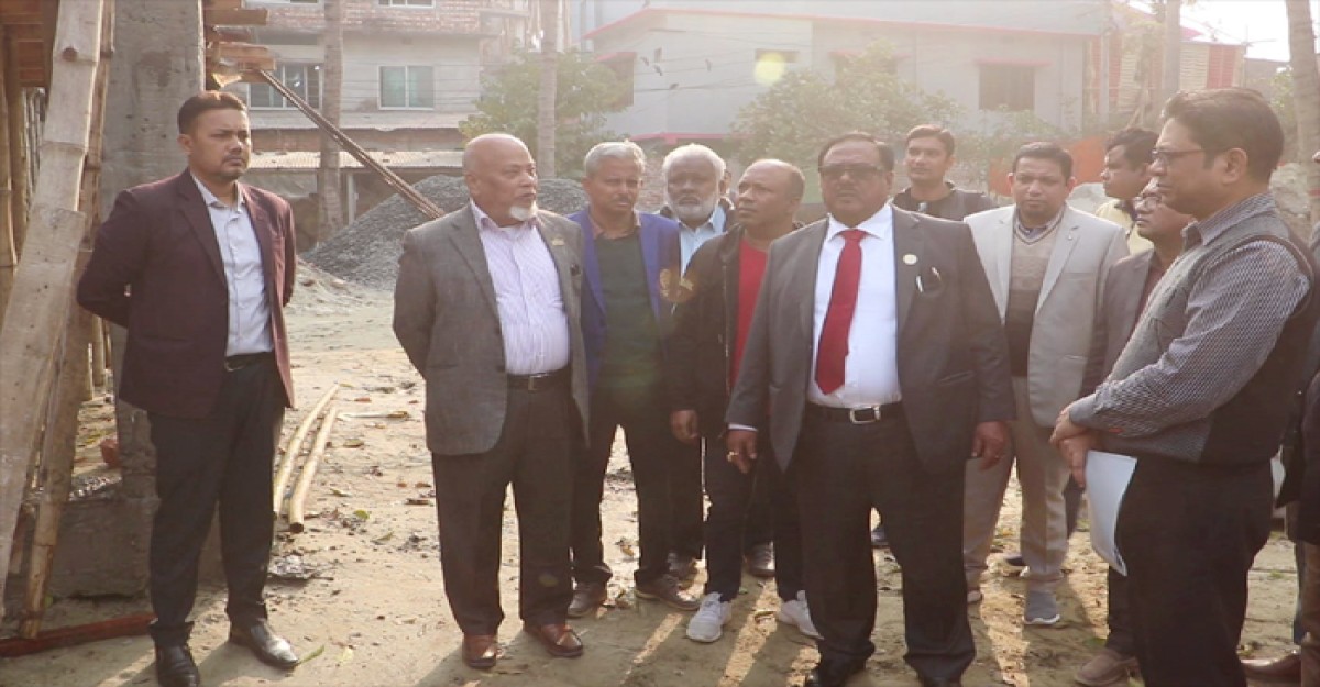 নওগাঁ খাদ্য নিয়ন্ত্রকের নির্মাণাধীন কাজ পরিদর্শণ করলেন খাদ্যমন্ত্রী