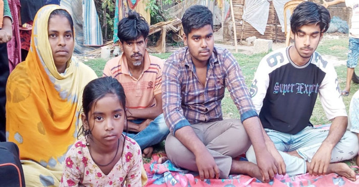 একই পরিবারে ৫ সদস্যের ইসলাম ধর্ম গ্রহণ