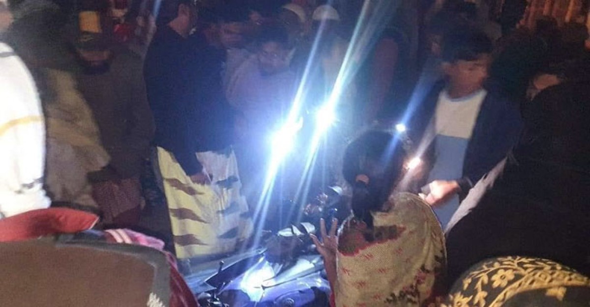 কাভার্ডভ্যানের চাপায় প্রাণ ঝরল ২ বিশ্ববিদ্যালয় শিক্ষার্থীর