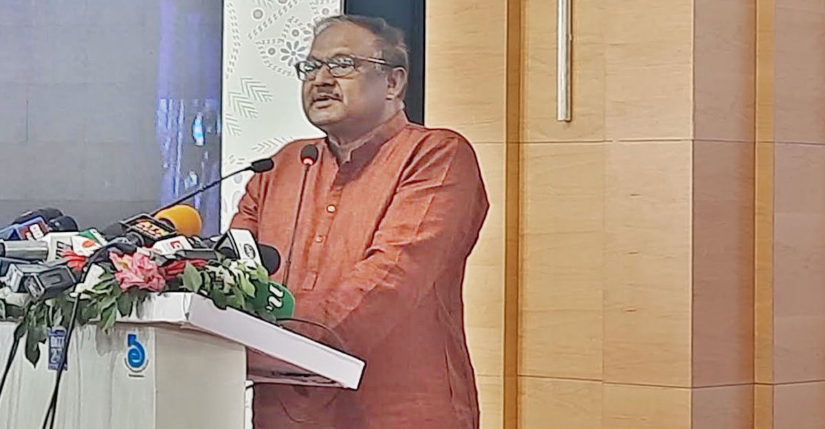 রমজানে পণ্য সংকট হবে না: বাণিজ্যমন্ত্রী