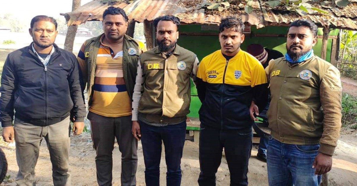দুমকিতে ইয়াবাসহ গ্রেফতার ১