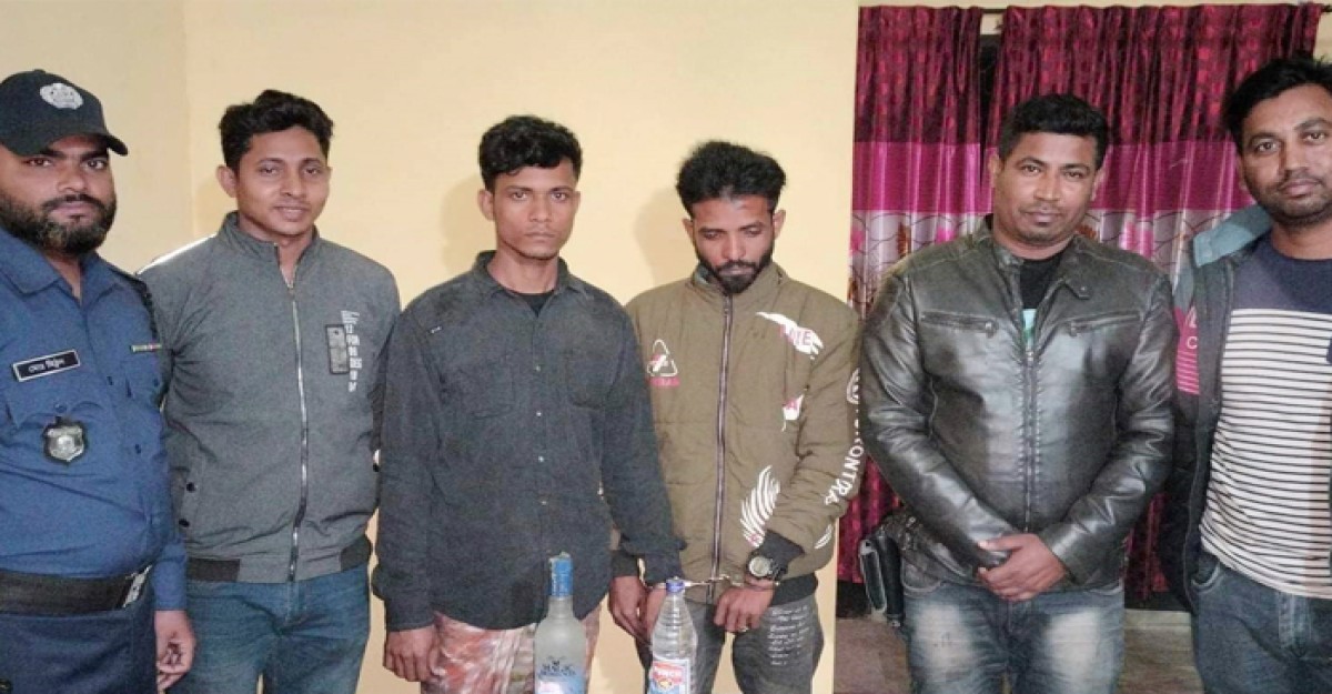 শার্শায় বিদেশি মদসহ দুই মাদক কারবারি আটক