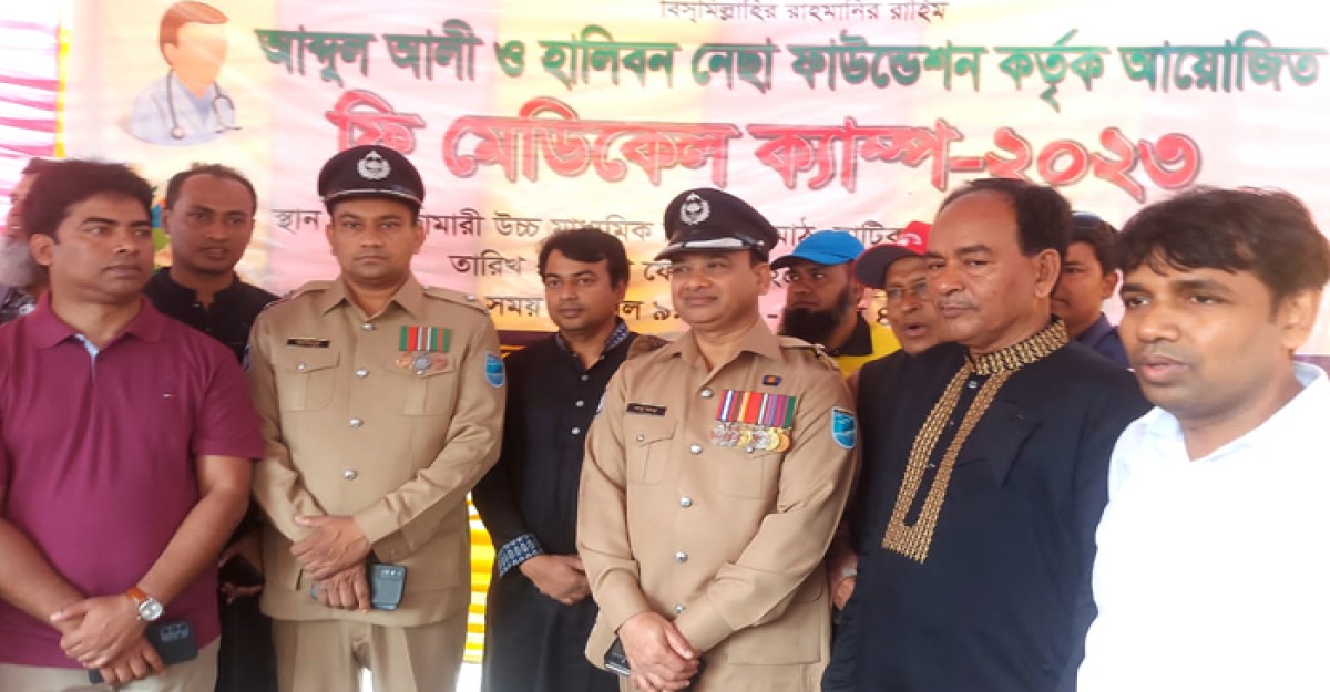 মুকসুদপুরের বাটিকামারীতে অনুষ্ঠিত হলো বিনামূল্যে মেডিকেল ক্যাম্প