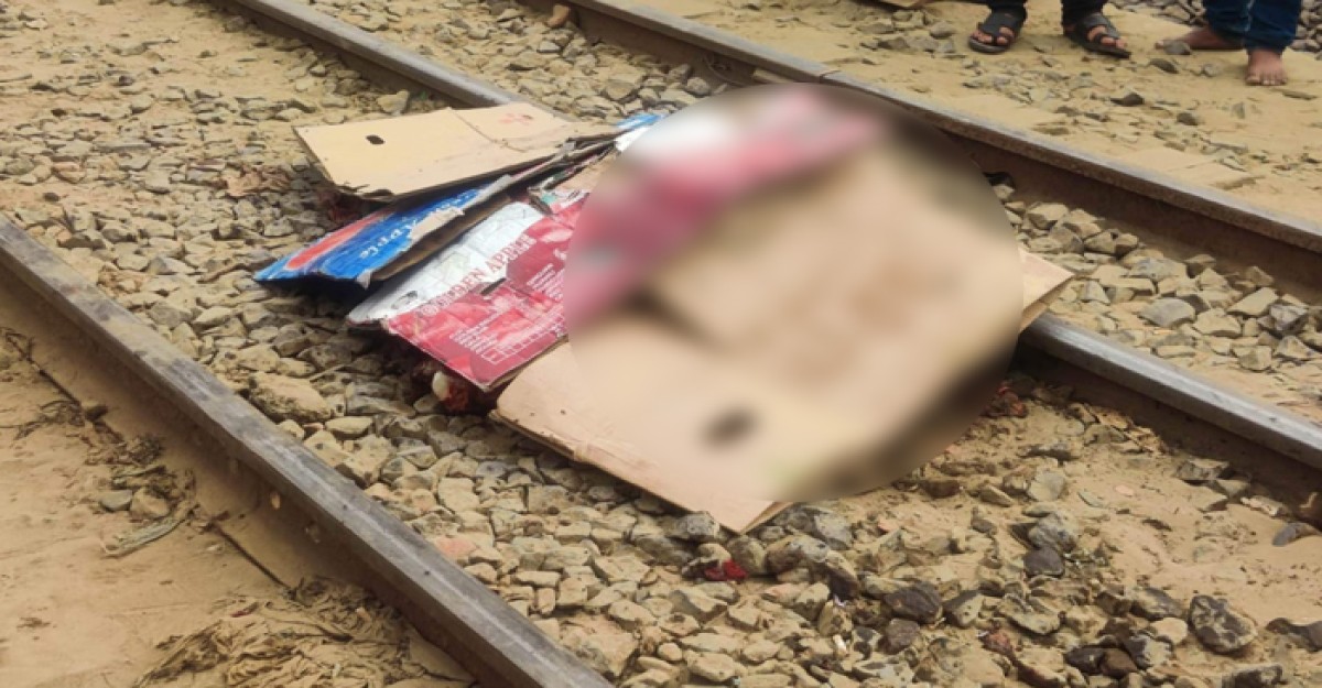 ট্রেনে কাটা পড়ে নারীর মৃত্যু