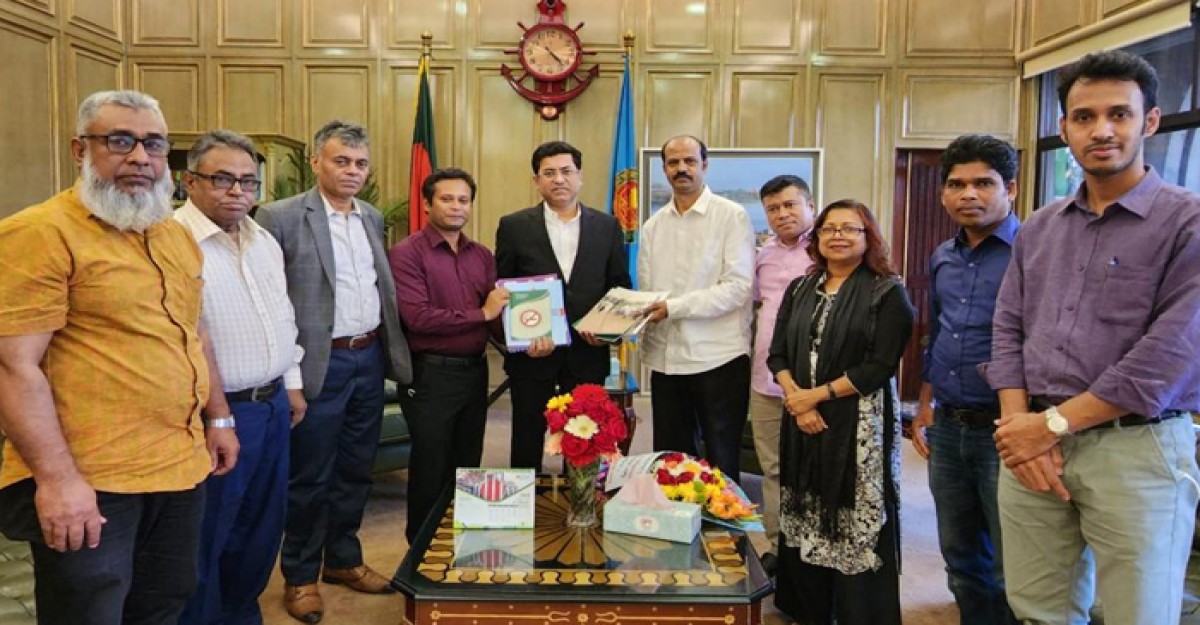 গণপরিসর তামাকমুক্ত করার উদ্যোগ নেওয়া হবে: শেখ তাপস