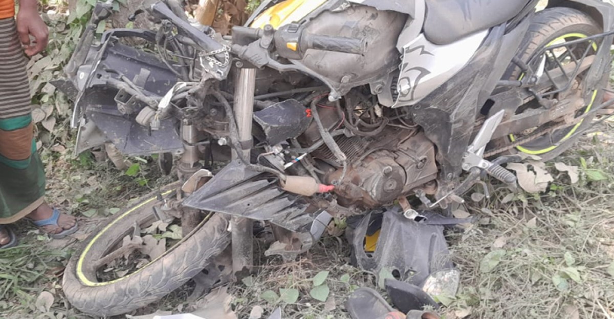 ধামরাইয়ে ট্রাক চাপায় মোটরসাইকেল আরোহী নিহত