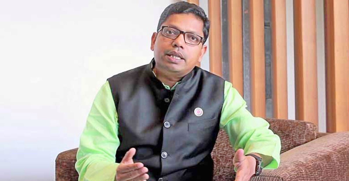 আবারও করোনা আক্রান্ত জুনাইদ আহমেদ পলক