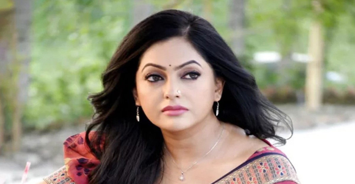 নতুন দায়িত্বে নায়িকা নিপুণ