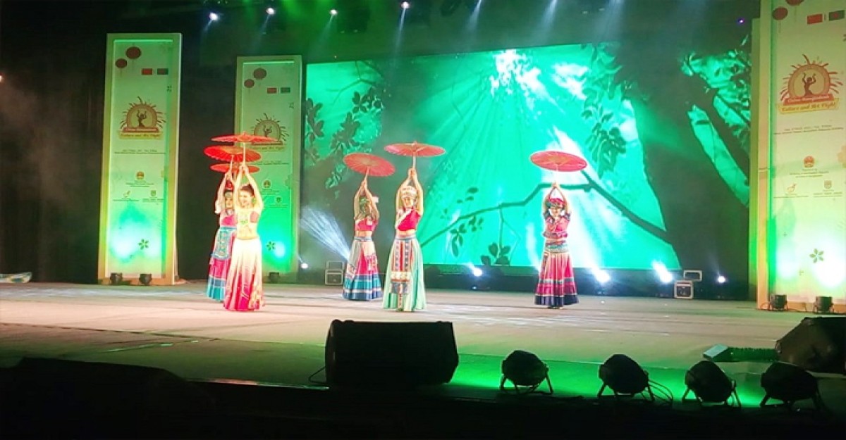 জাকজমকপূর্ণ আয়োজনে ‘চীন-বাংলাদেশ কালচার এন্ড আর্ট নাইট’ অনুষ্ঠিত