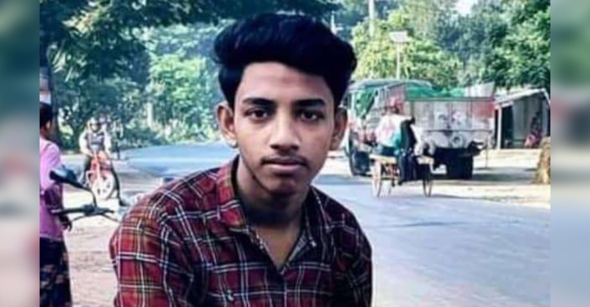 শার্শায় মোটরসাইকেল দুর্ঘ'টনায় প্রাণ গেল স্কুলছাত্রের