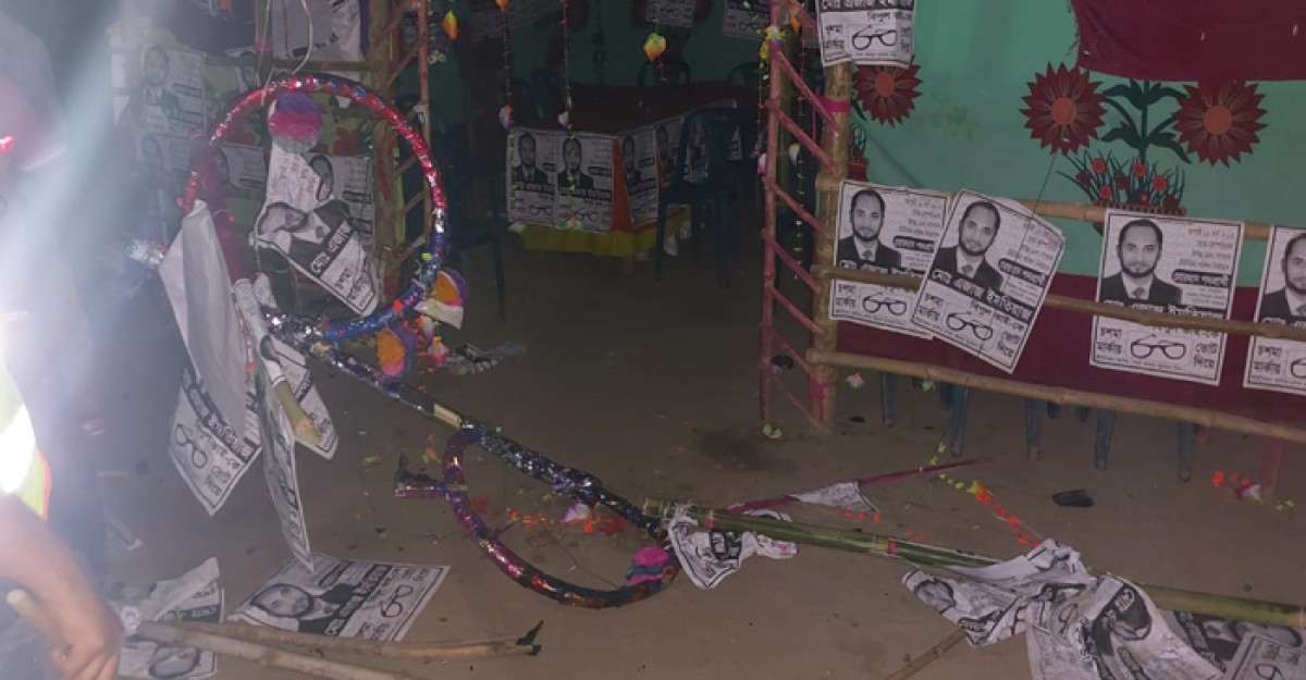 চুয়াডাঙ্গায় নৌকা ও স্বতন্ত্র প্রার্থীর কর্মীদের মধ্যে সংঘর্ষ