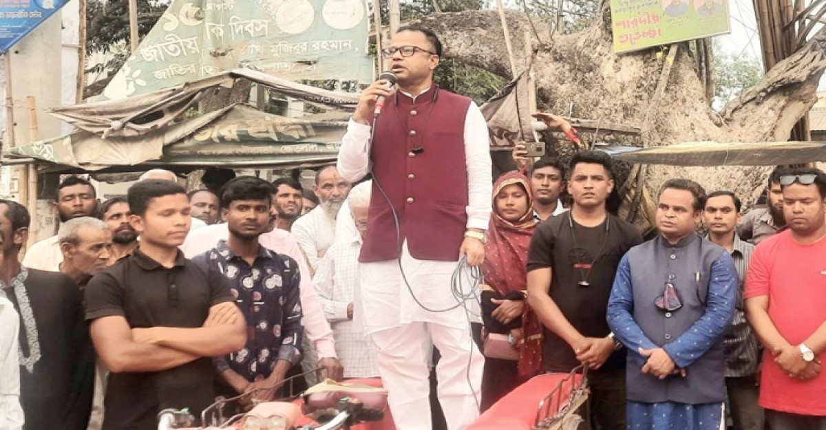 জাতীয় সংসদ নির্বাচনকে ঘিরে প্রচারণায় ব্যস্ত অবসর চৌধুরী