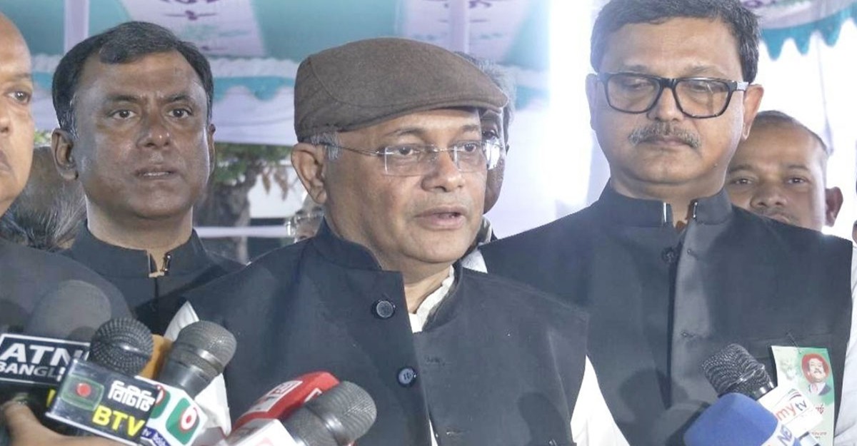 সব অপশক্তি দমন করতে হবে: তথ্যমন্ত্রী