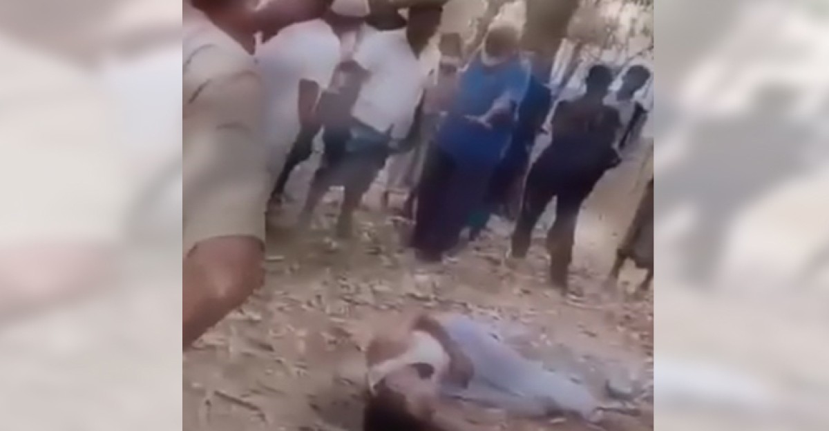 শ্রীপুরে যুবককে মধ্যযুগীয় কায়দায় নির্যাতন