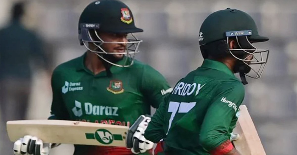 সাকিব-হৃদয়ের ব্যাটিং তাণ্ডবে রেকর্ড সংগ্রহ টাইগারদের