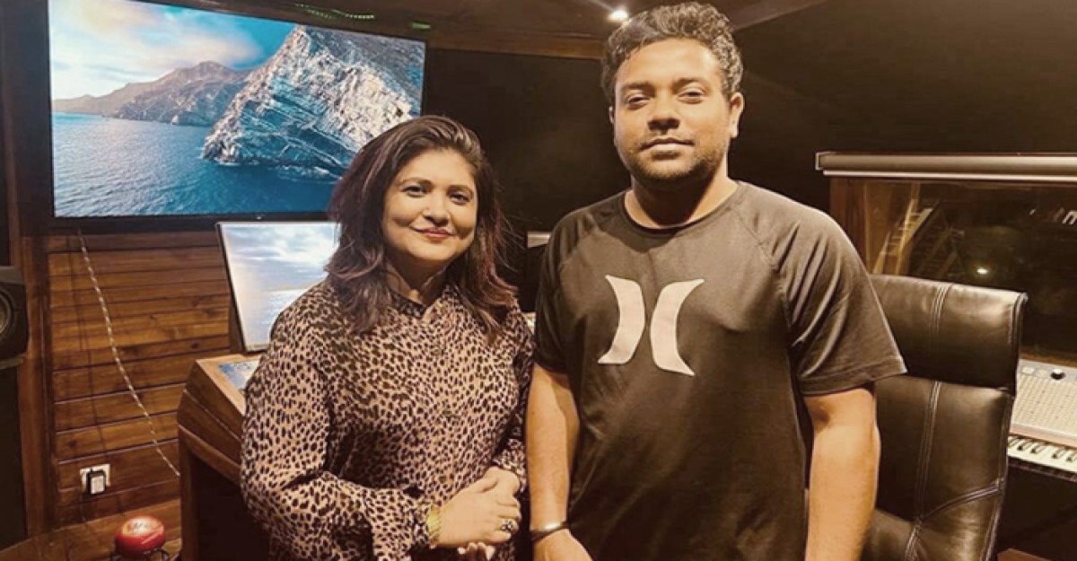 ‘এক সমুদ্র ভালোবাসা’ চলচ্চিত্রে গাইলেন সাগর