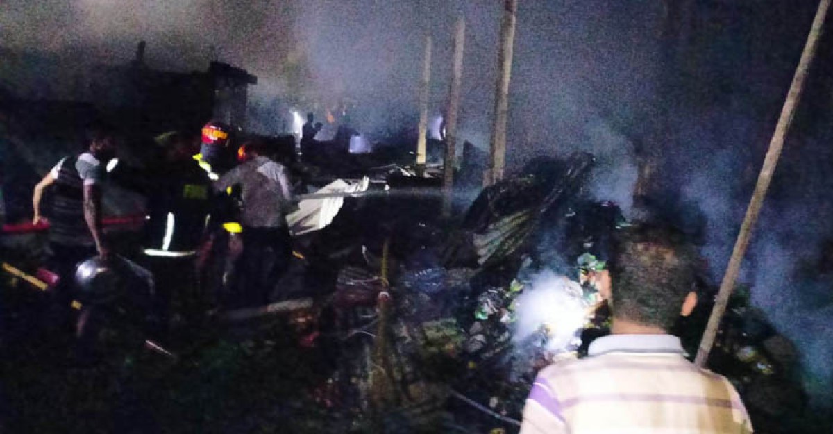 আগুন দেখতে এসে প্রাণ গেল ৩ জনের