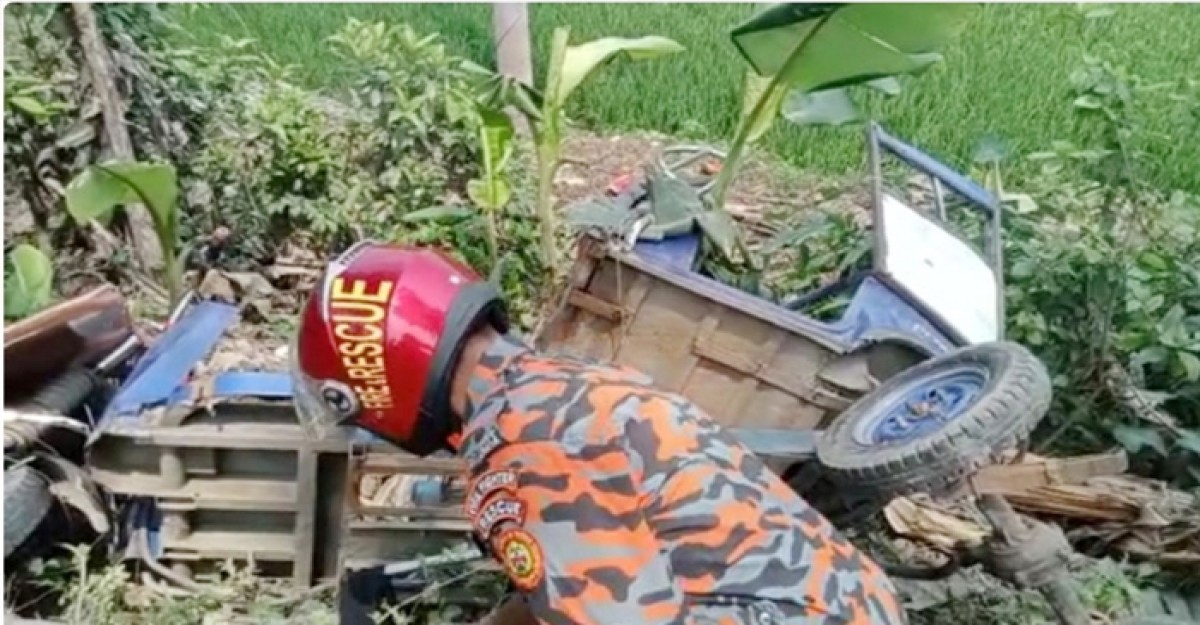 মাদারীপুরে বাসের সঙ্গে ইজিবাইকের সংঘর্ষ, নিহত ১
