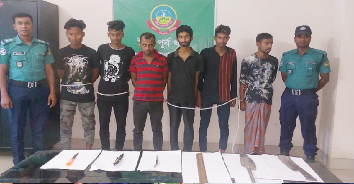টঙ্গীতে ৬ ডাকাত গ্রেফতার