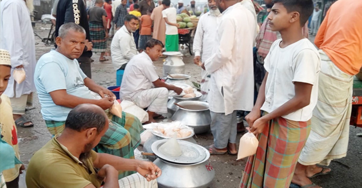 রোজায় বেড়ার ঐতিহ্যবাহী ঘোল-মাঠা বিক্রির চাহিদা বেড়েছে