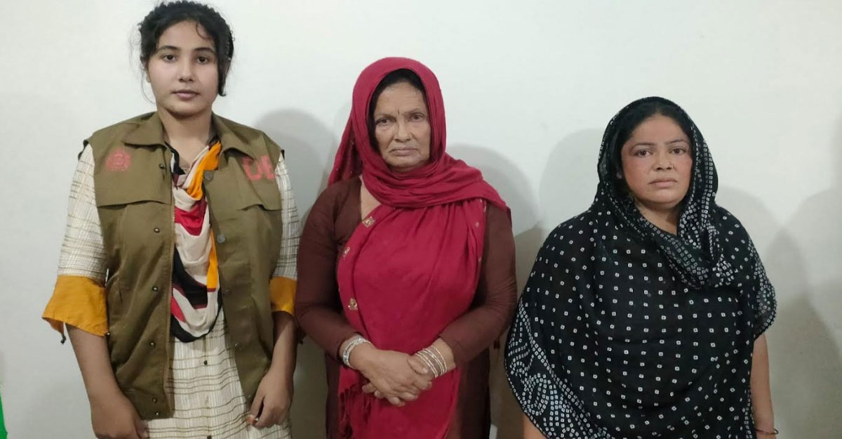 সাভারে দুই ভণ্ড নারী তান্ত্রিক গ্রেফতার