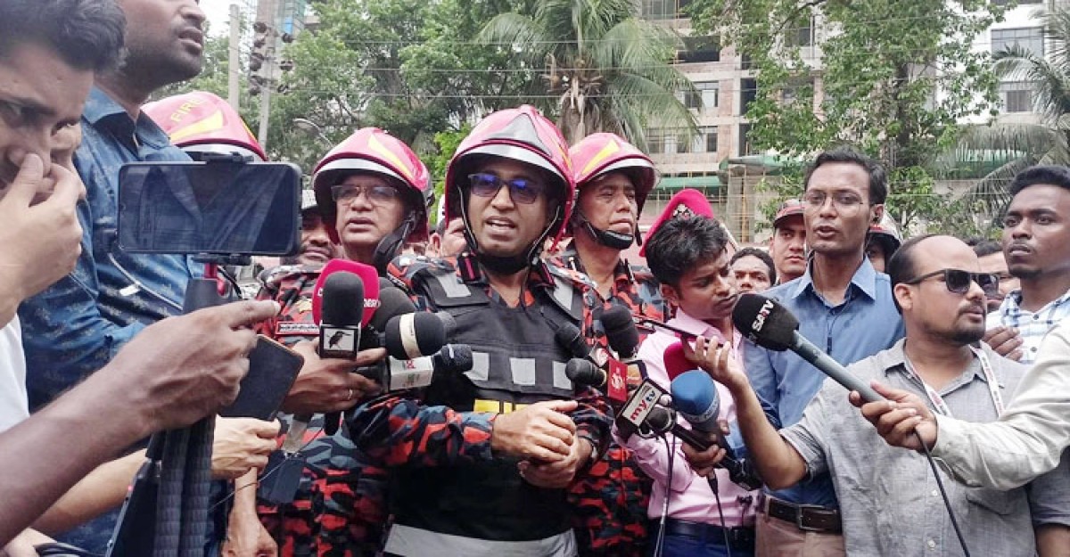 কিছু স্থানে আগুন জ্বললেও পরিস্থিতি নিয়ন্ত্রণে: ফায়ার সার্ভিস