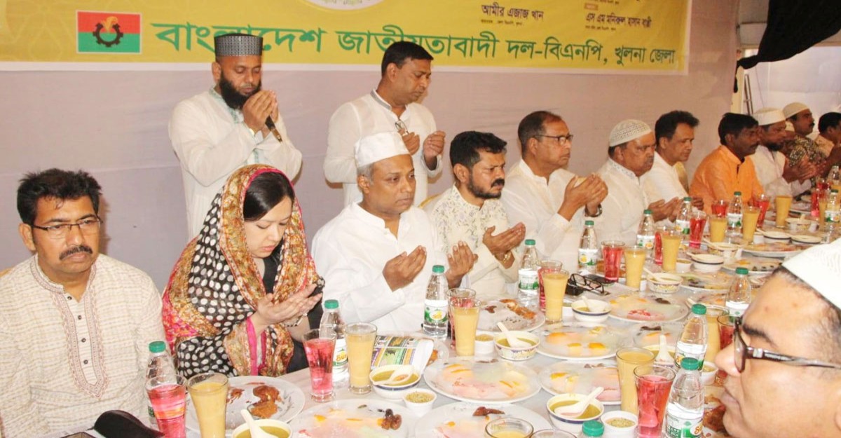 আমি সরকারের পতনের আওয়াজ শুনি : রুমিন ফারহানা