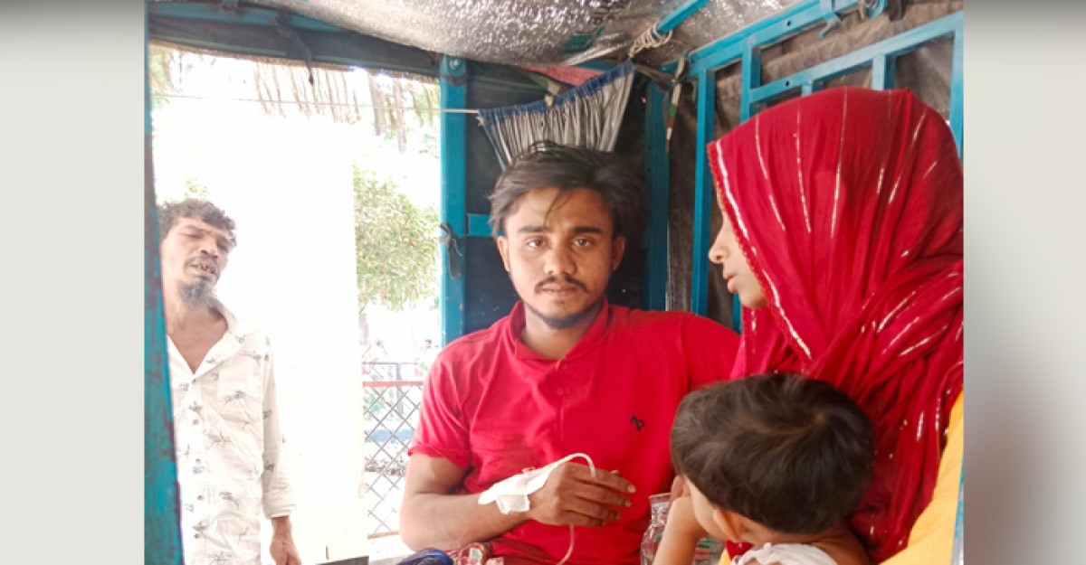রূপগঞ্জে দুই গ্রুপের সংঘর্ষ, ৪ যুবক গুলিবিদ্ধ