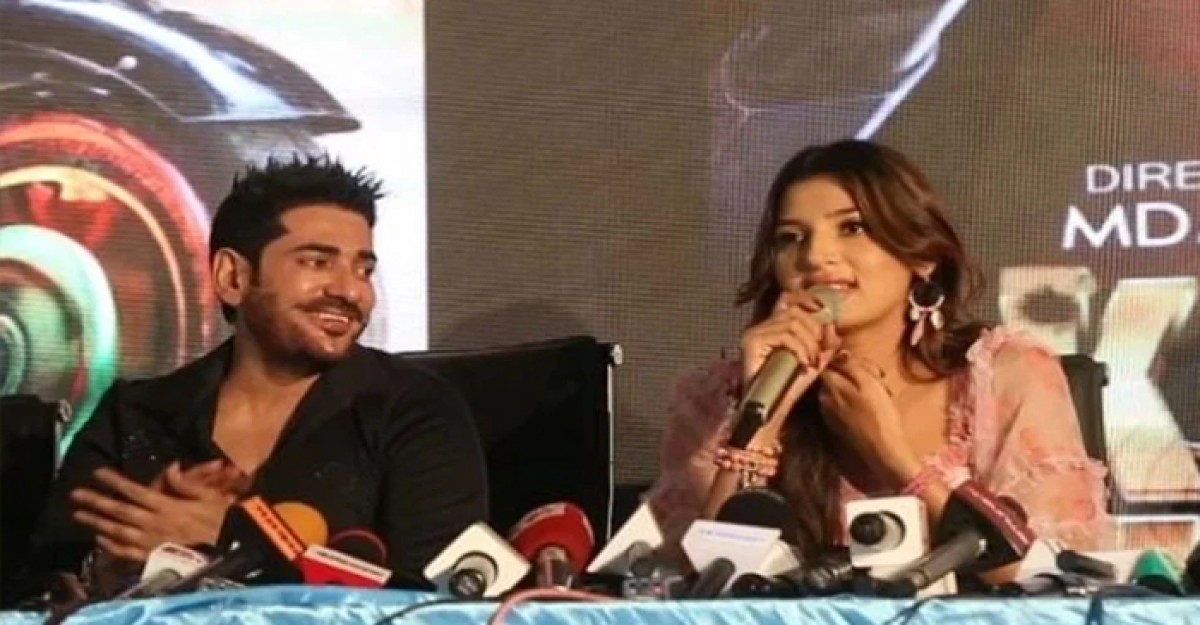 জলিলকে শাহরুখ খানের সঙ্গে তুলনা করলেন বর্ষা