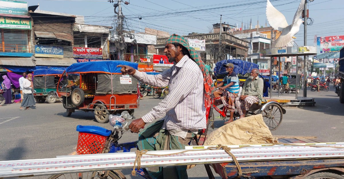 ৪১ ডিগ্রী তাপমাত্রায় পুড়ছে চুয়াডাঙ্গা