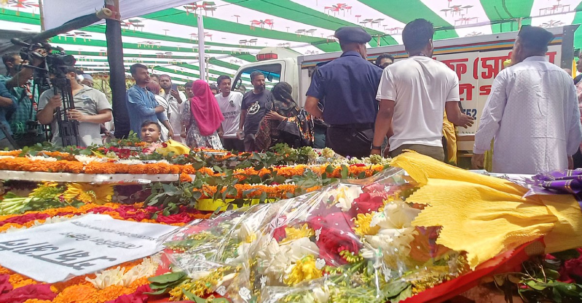 সাভারে সর্বস্তরের মানুষের শ্রদ্ধায় সিক্ত হচ্ছেন জাফরুল্লাহ
