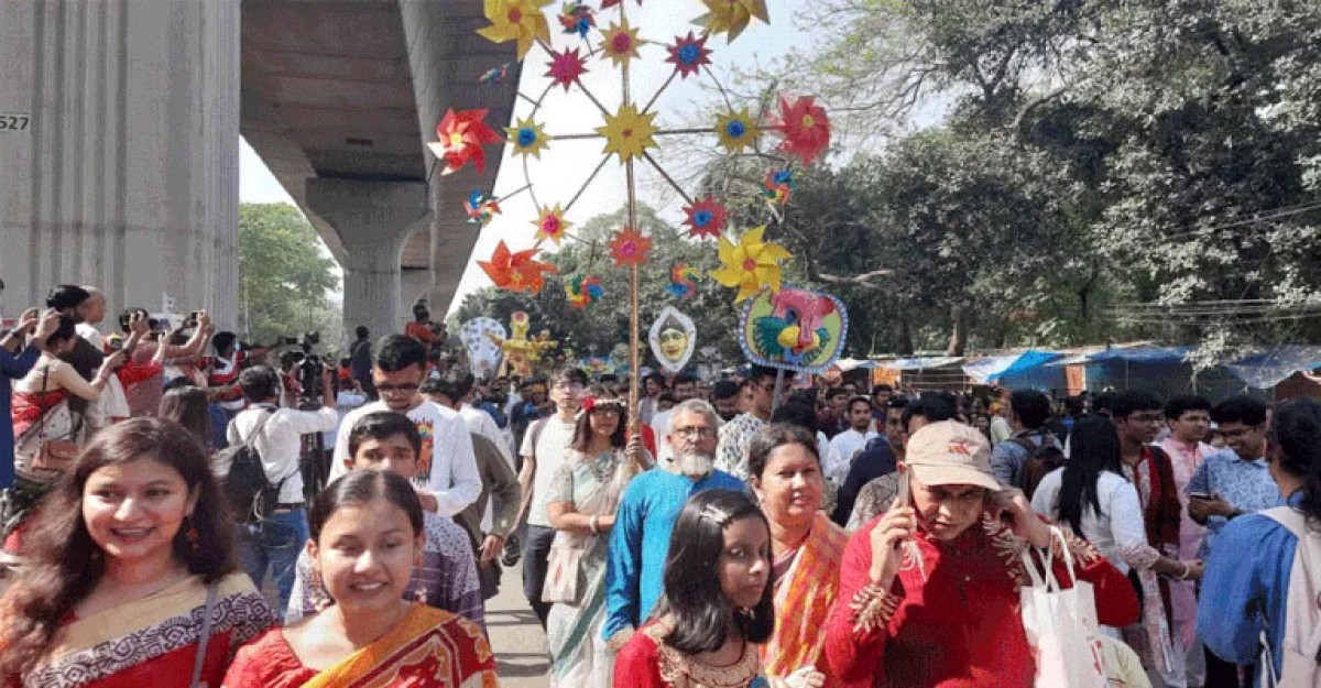বর্ণিল আয়োজনে রাজধানীতে পালিত হচ্ছে বাংলা নববর্ষ