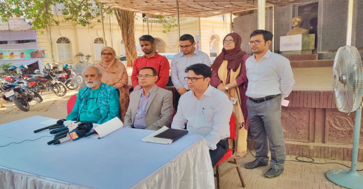 বিসিক ও বাংলা একাডেমির উদ্যোগে বৈশাখী মেলা শুরু