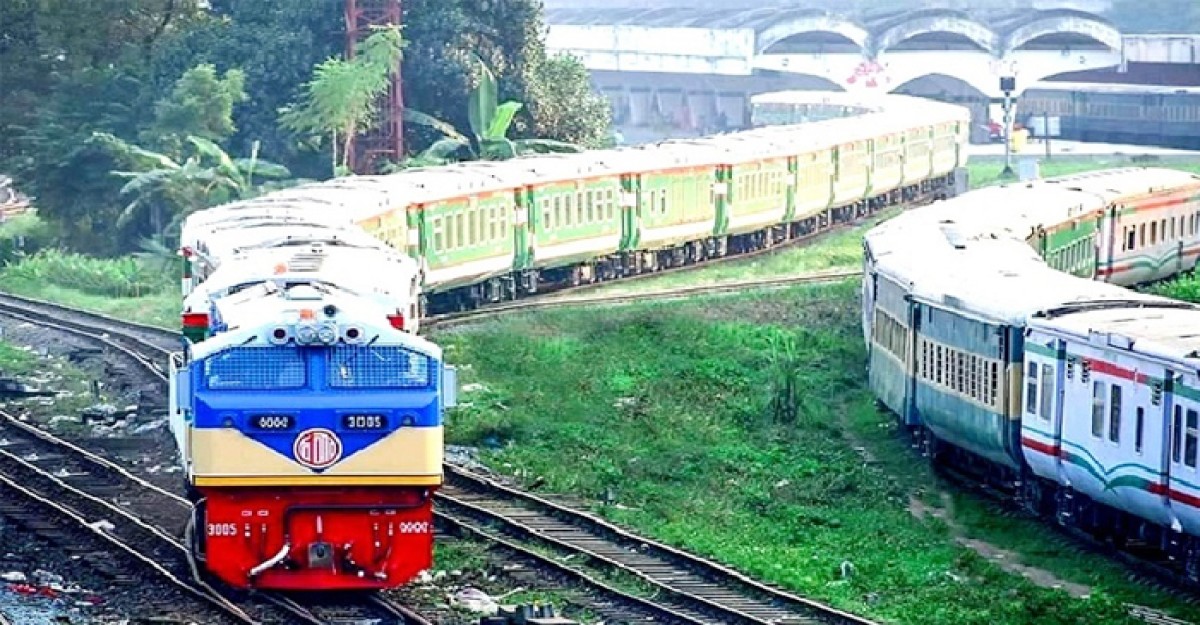 ট্রেনের ঈদ যাত্রা শুরু