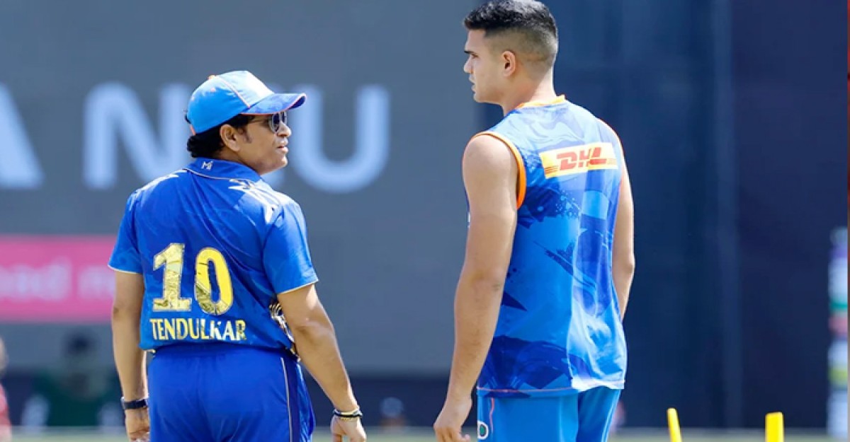 ছেলে আইপিএলের মঞ্চে, যে বার্তা দিলেন শচীন