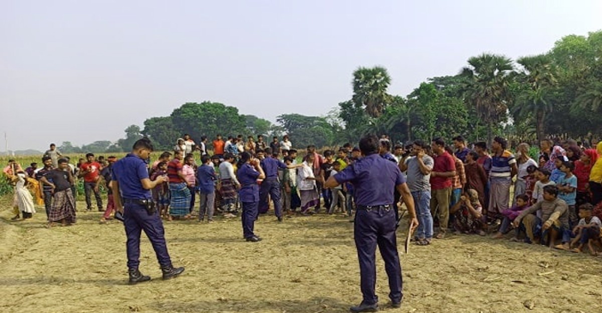 দামুড়হুদায় এক মাদক ব্যবসায়ীকে জবাই করে হত্যা