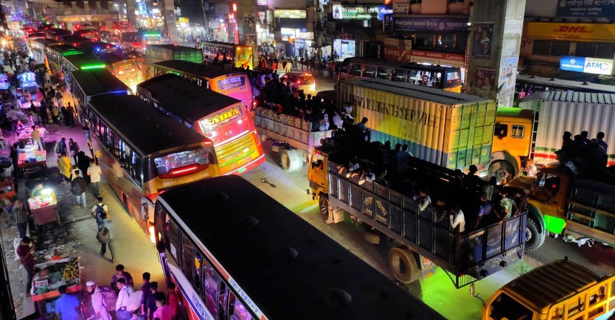 সন্ধ্যা থেকে সাভারে যানজট
