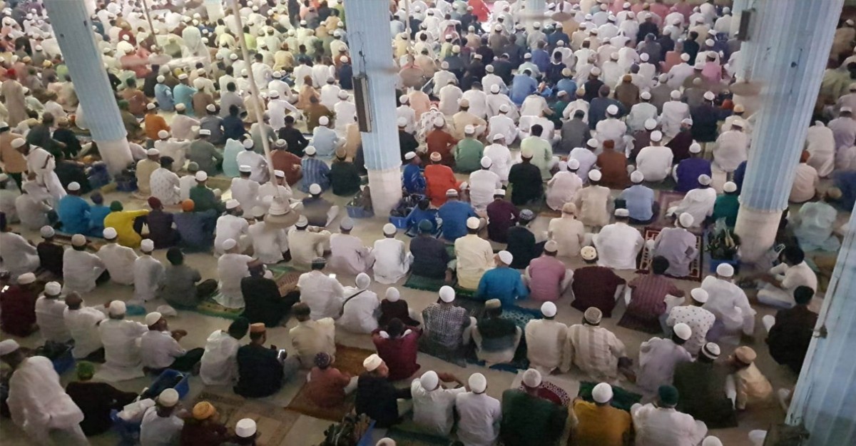 বায়তুল মোকাররমে ঈদের প্রথম জামাত অনুষ্ঠিত