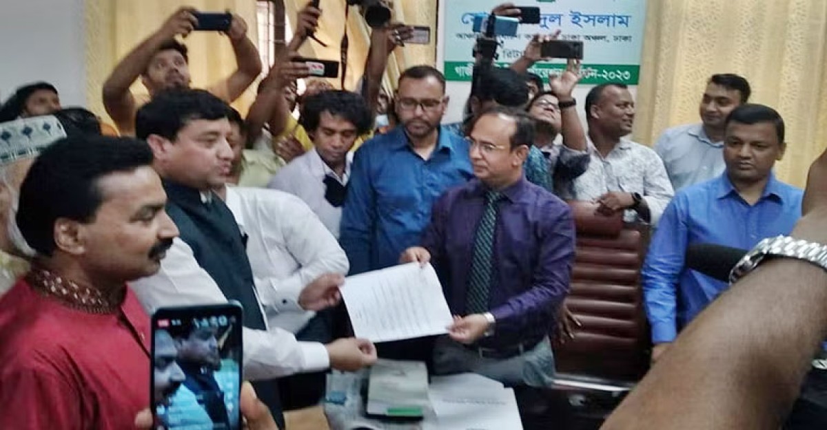 মনোনয়নপত্র জমা দিয়েছেন জাহাঙ্গীর